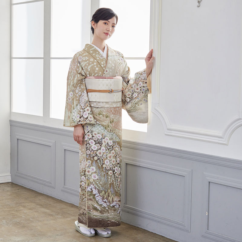 h1232　桂由美薄茶　山景に辻が花風