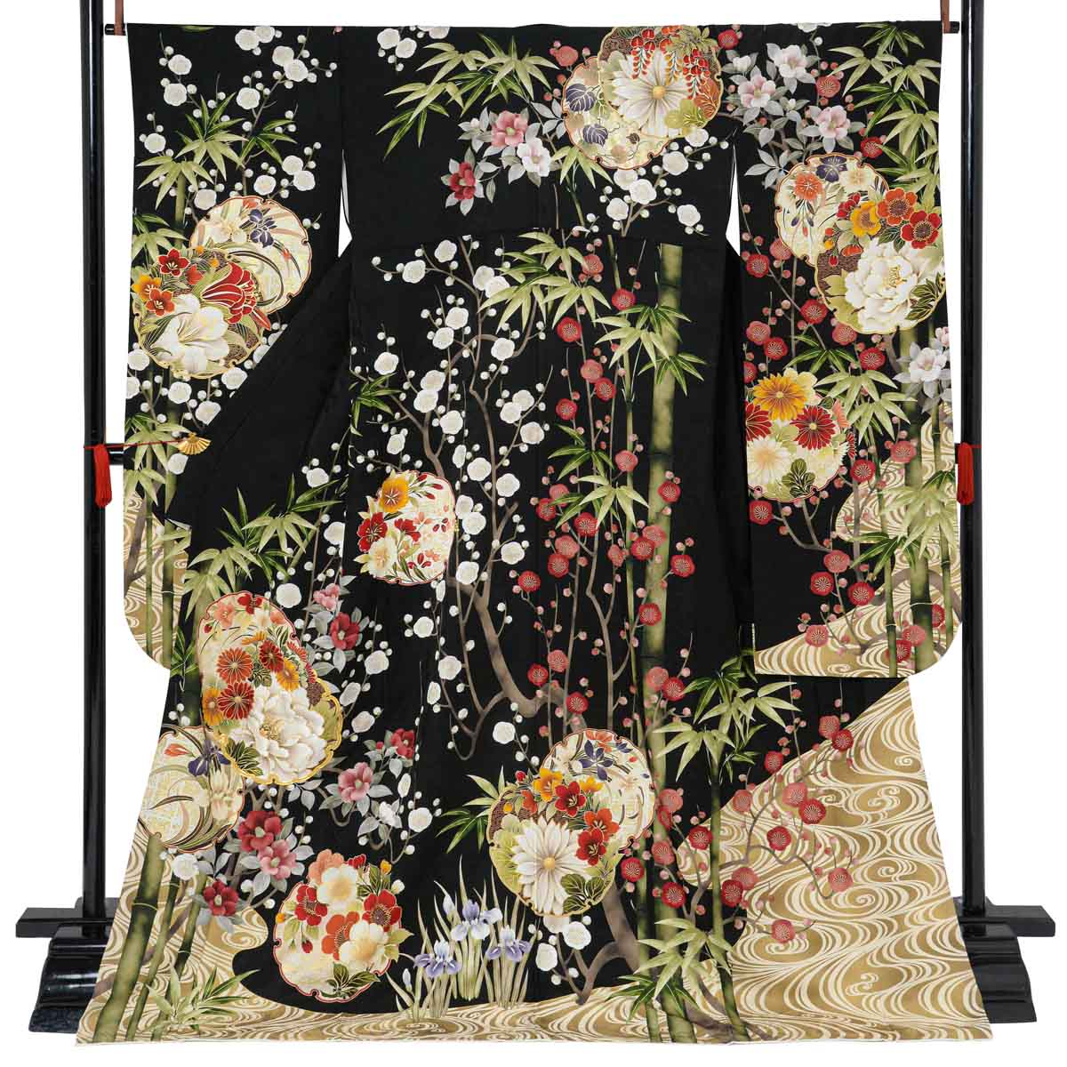 r2179　PRIME黒　雪輪に竹梅椿